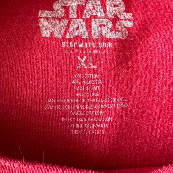 Star Wars Boys "It's beginning to look a lot like Sithmas" T-shirt X-Large Red - Picture 3 of 6